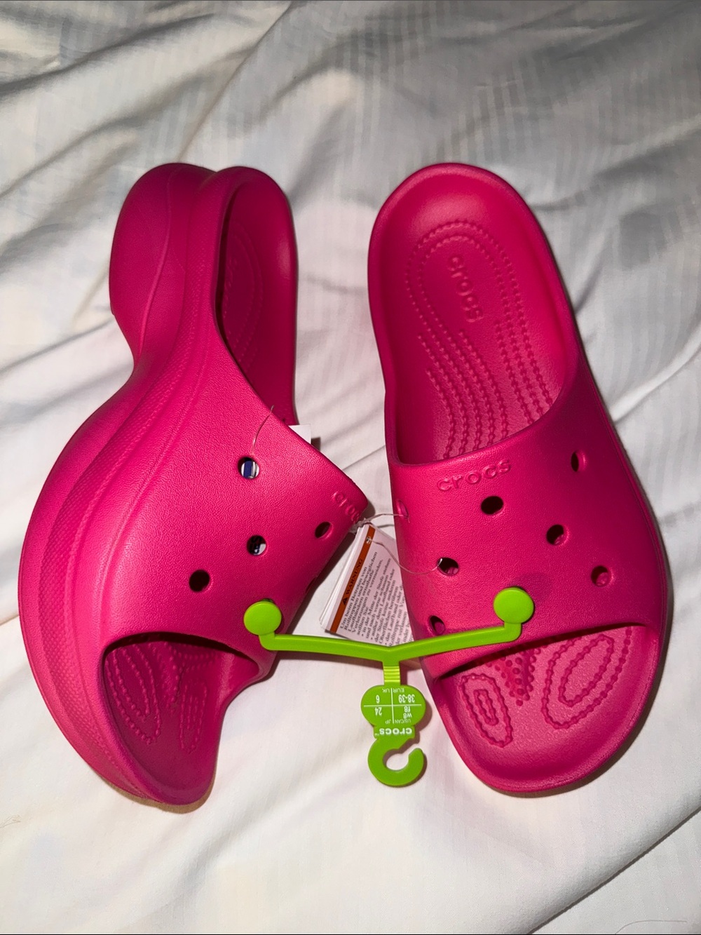 CROCS Bae Classic Clog - Hot Pink